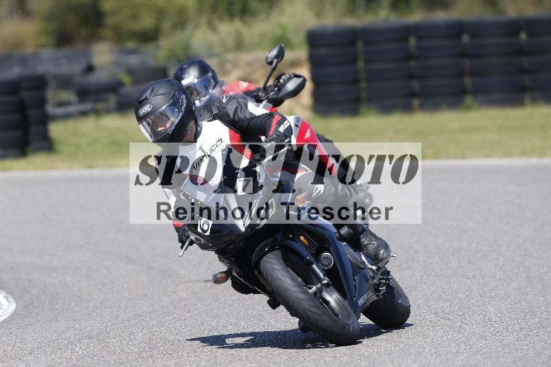 /Archiv-2025/48 25.08.2025 Cornu Master School ADR/blau-bleu/67